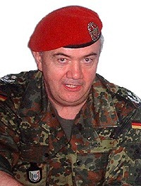 Peter Hoß Oberstleutnant a.D.